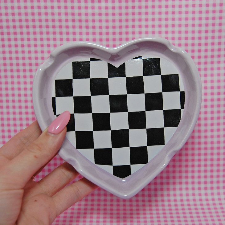Checkerboard Heart AshTray