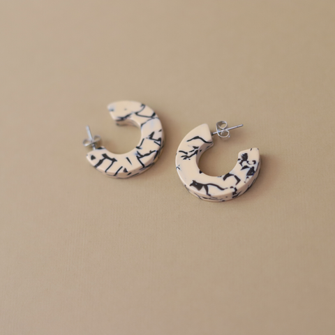 Ray In Marble Earrings