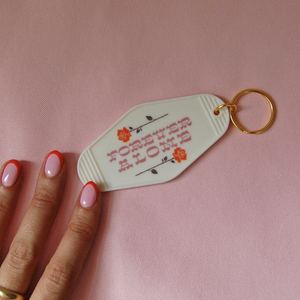 FOREVER ALONE KEYCHAIN